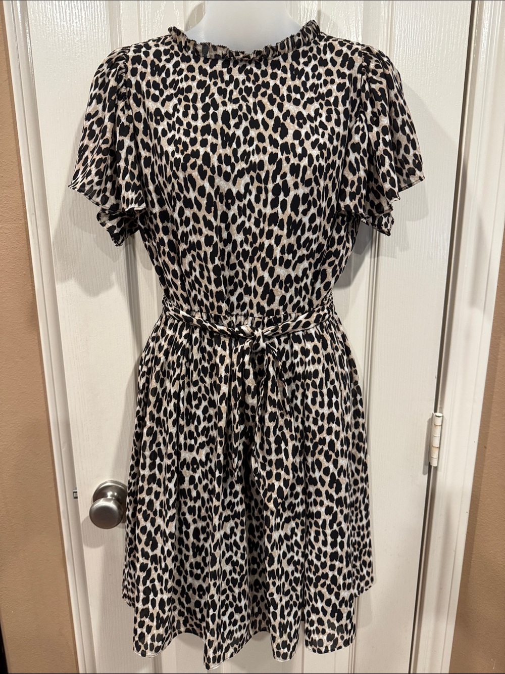 LOFT Animal Print Dress. Sz Medium